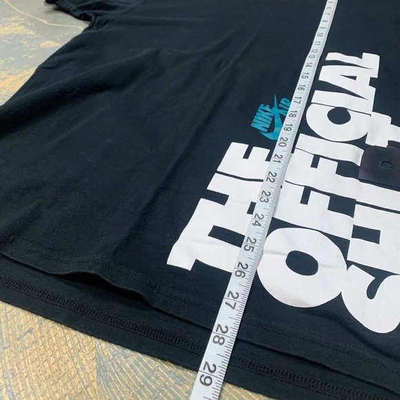 Nike Sportswear The Shirt Grey Tag 343351-010 Medium Official Shirt - Picture 5 of 7